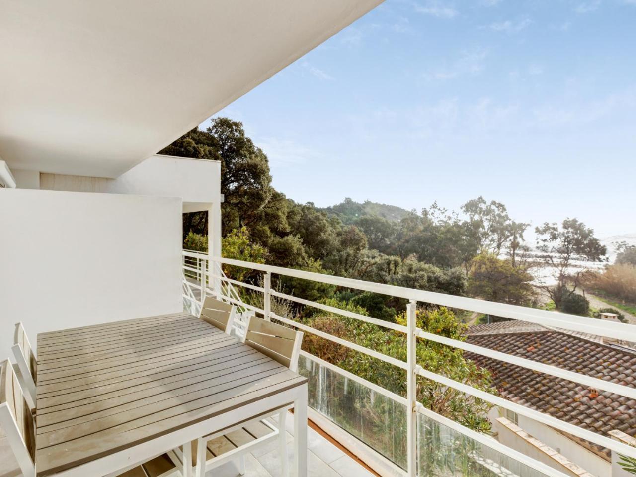 Appartement La Terrasse De Bonporteau - Welkeys à Cavalaire-sur-Mer Extérieur photo